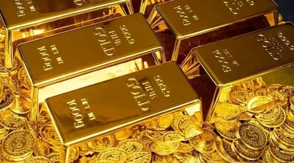 بازار طلای ایران در پی تشدید فشار ارزی و تغییر تقاضای سرمایه‌گذاری اوج گرفت